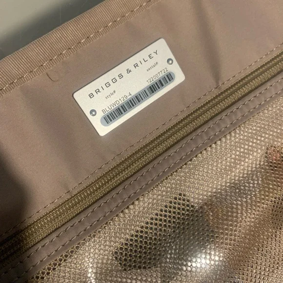 Briggs & Riley Large Travel Duffel Bag - Picture 12 of 16